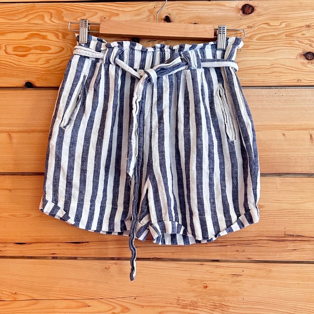 High-Waist Striped Paperbag Shorts - Navy & White